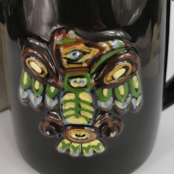 VTG  Thunderbird Mug BC Ceramics Herta First Nations relief Design Hudson Bay - Picture 2 of 6